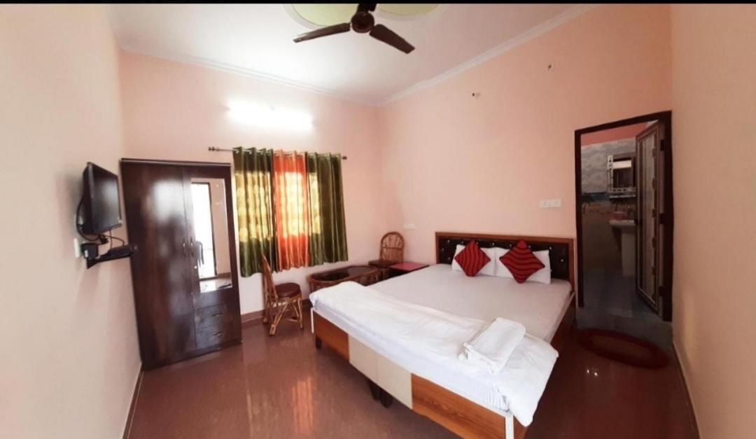Nandini Homestay Dehradun Exterior foto